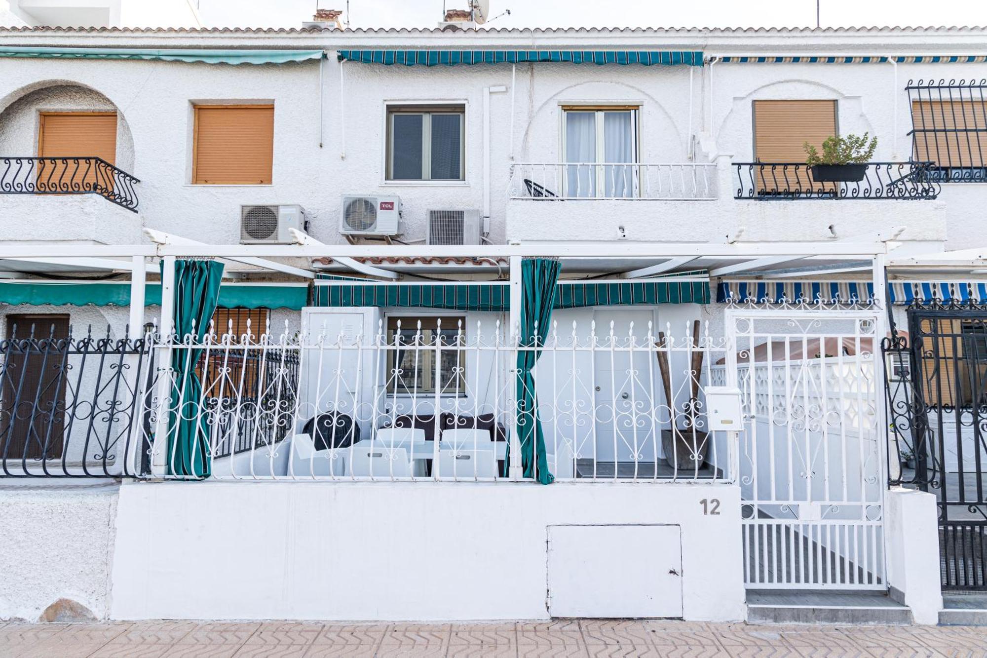 فيلا Casa ”Playa” سانتا بولا المظهر الخارجي الصورة
